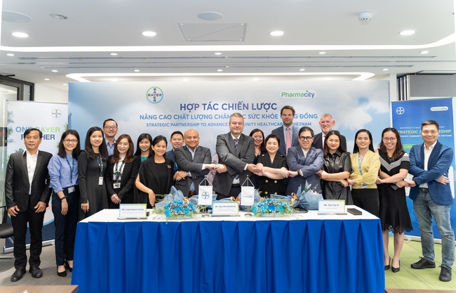 Pharmacity và Bayer Việt Nam đồng hành tăng cường chăm sóc sức khỏe cộng đồng - Ảnh 3.