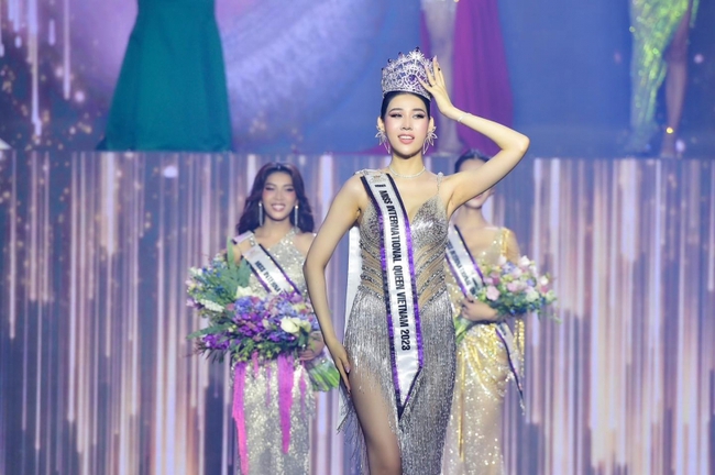 Cuộc thi hoa hậu chuyển giới Việt Nam không chấp hành yêu cầu dừng chung kết - Ảnh 1.
