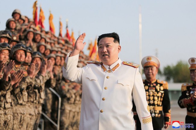 Nhà lãnh đạo Triều Tiên ra lệnh phóng vệ tinh do thám quân sự theo kế hoạch - Ảnh 1.