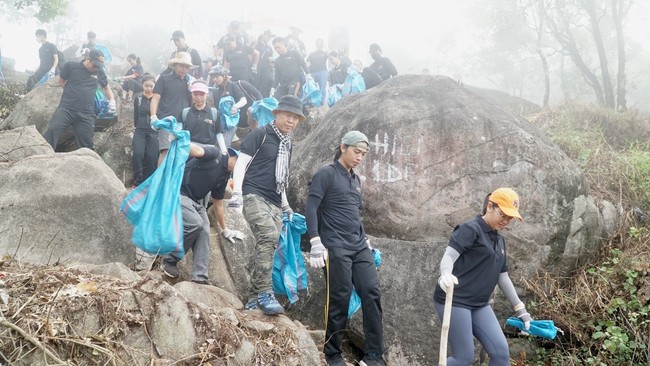 'Hành trình Xanh' bảo vệ môi trường ở Tây Ninh - Ảnh 1.