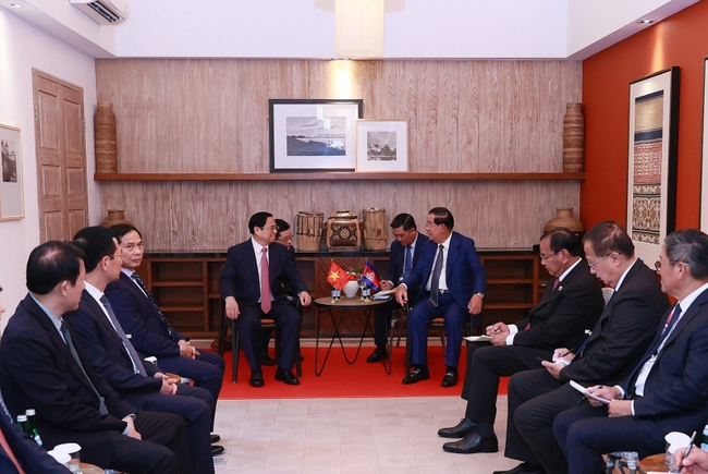 Thủ tướng Phạm Minh Chính gặp Tổng thống Indonesia và Thủ tướng Campuchia - Ảnh 1.