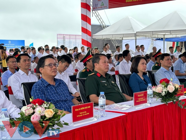 Thủ tướng Phạm Minh Chính tuyên bố khởi công Dự án đầu tư xây dựng đường vành đai 4 – Vùng thủ đô Hà Nội - Ảnh 5.