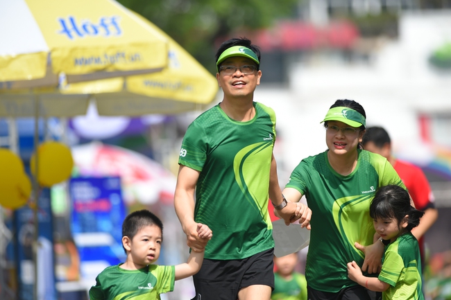 Giải chạy Vietcombank Let’s Run 2023 hưởng ứng tháng hành động vì trẻ em - Ảnh 21.