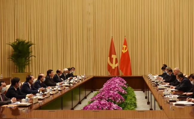 Đoàn đại biểu Đảng Cộng sản Việt Nam thăm và làm việc tại Trung Quốc - Ảnh 3.