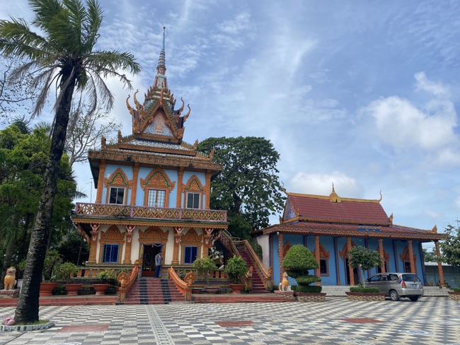 Độc đáo những ngôi chùa Phật giáo Nam tông Khmer ở Sóc Trăng - Ảnh 4.