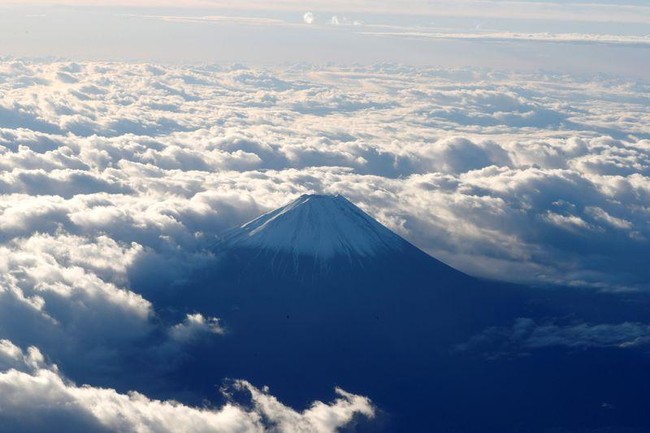 Nhật Bản: Mùa leo núi Phú Sĩ bắt đầu - Ảnh 1.