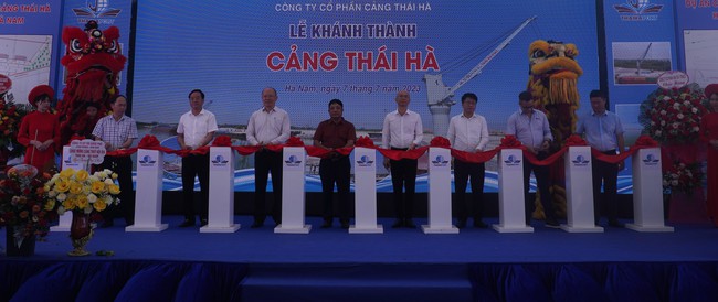 Hà Nam: Khánh thành, đưa vào hoạt động Cảng Thái Hà - Ảnh 3.
