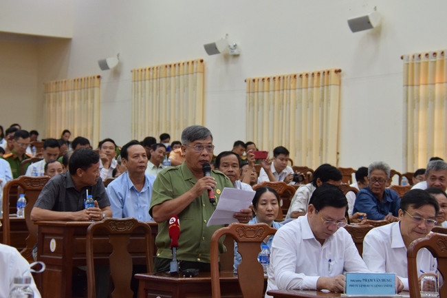 Thủ tướng Phạm Minh Chính tiếp xúc cử tri tại Cần Thơ  - Ảnh 4.