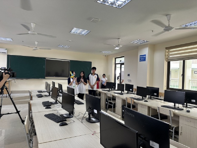 Trường THPT Chuyên Hùng Vương (Phú Thọ): Đổi mới sáng tạo về giảng dạy môn tin học - Ảnh 2.