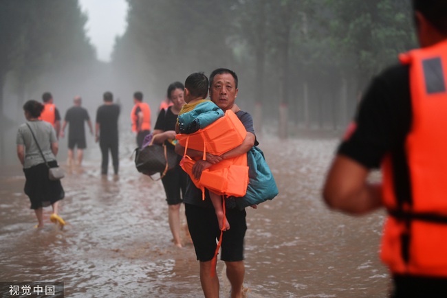 Trung Quốc: Bắc Kinh hứng lượng mưa lớn nhất 140 năm, một địa phương ở Hà Bắc kêu cứu - Ảnh 3.