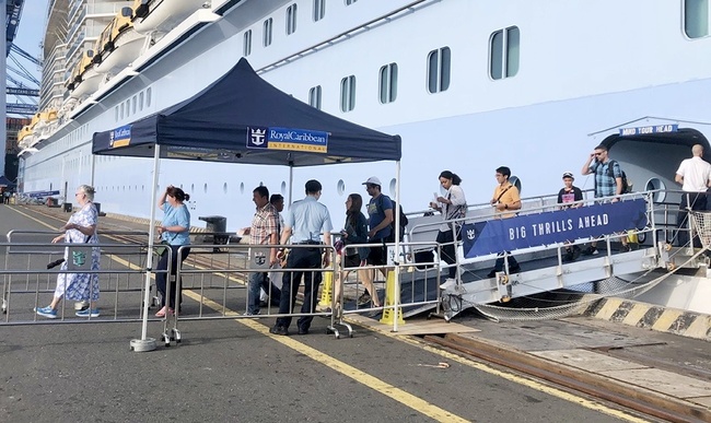 Bà Rịa – Vũng Tàu đón siêu tàu chở khách lớn nhất Châu Á - Ảnh 1.