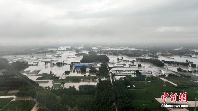 Trung Quốc đối mặt nguy cơ cao xảy ra lũ lụt ở nhiều nơi - Ảnh 1.