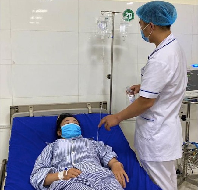 6 người ở Sơn La nhập viện do ngộ độc nấm - Ảnh 1.