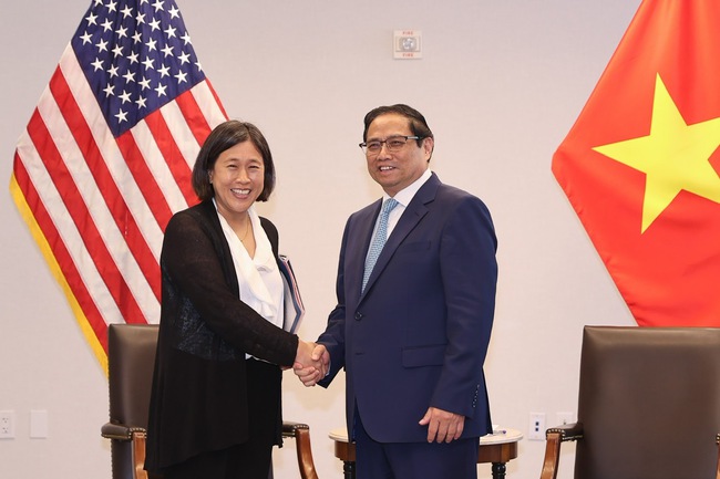 Thủ tướng Phạm Minh Chính tiếp Bộ trưởng Thương mại Hoa Kỳ Gina Raimondo - Ảnh 4.