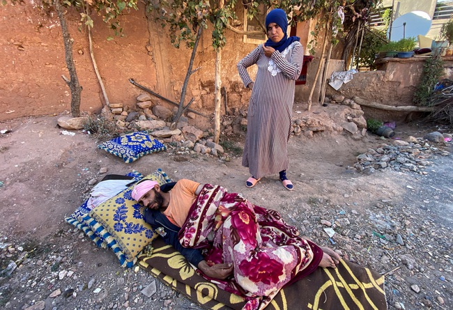 Động đất Maroc: Số nạn nhân thương vong tăng vọt - Ảnh 1.
