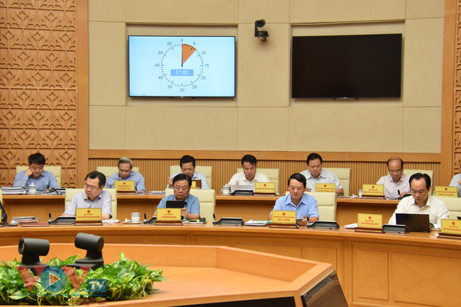 Thủ tướng Phạm Minh Chính chủ trì phiên họp Chính phủ thường kỳ tháng 8/2023 - Ảnh 3.