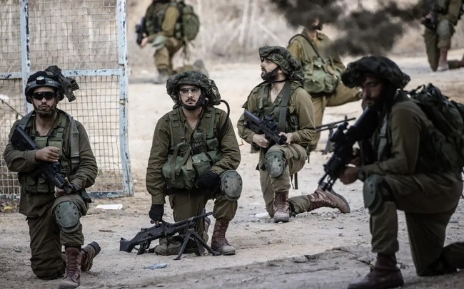 Chiến sự Trung Đông: quân đội Israel đẩy mạnh tấn công trên cả hai mặt trận - Ảnh 1.