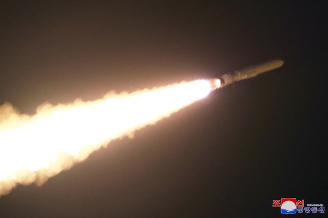 Triều Tiên thông báo phóng thử tên lửa hành trình chiến lược mới- Ảnh 1.