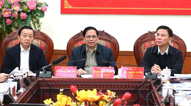 Thủ tướng Phạm Minh Chính chủ trì hội nghị trực tuyến thúc đẩy tiến độ triển khai thực hiện các dự án đường dây 500 KV mạch 3- Ảnh 2.
