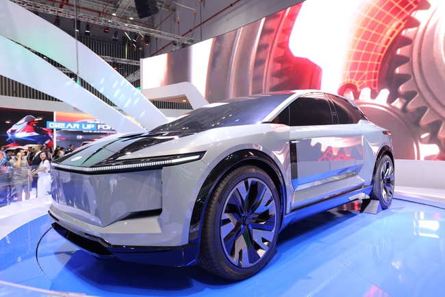 Những mẫu xe "xanh" đổ bộ VIETNAM MOTOR SHOW 2024- Ảnh 1.