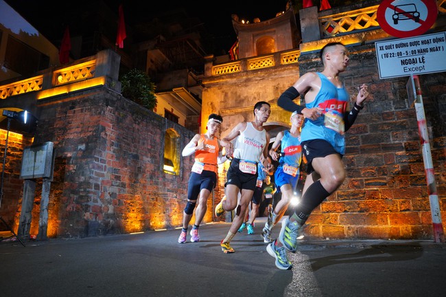 Standard Chartered Marathon Di sản Hà Nội 2024 sẵn sàng đón 18.000 VĐV- Ảnh 3.