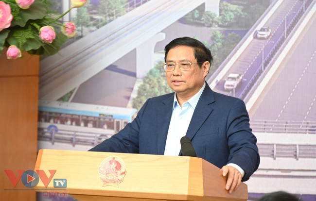 Thủ tướng chủ trì phiên họp về các dự án giao thông quốc gia, trọng điểm- Ảnh 2.