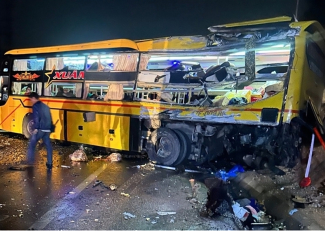 Nguyên nhân sơ bộ vụ tai nạn nghiêm trọng 5 người tử vong tại Tuyên Quang- Ảnh 1.