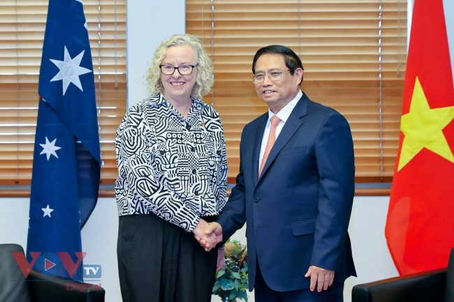 Thủ tướng Phạm Minh Chính tiếp bà Sharon Claydon, Phó Chủ tịch Hạ viện, Chủ tịch Nhóm Nghị sĩ hữu nghị Australia – Việt Nam- Ảnh 1.