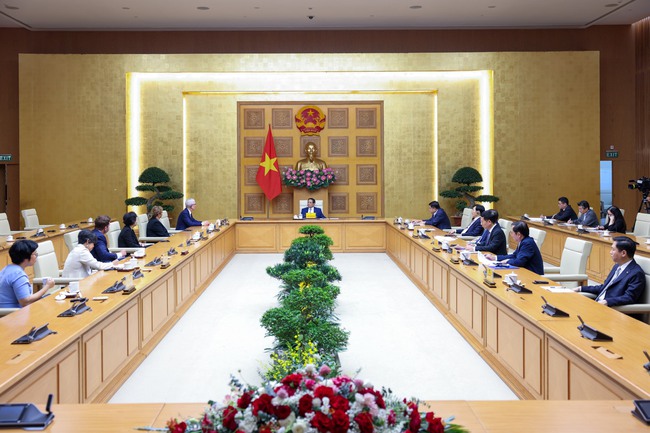 Thủ tướng Phạm Minh Chính tiếp Giám đốc điều hành Tập đoàn Apple Tim Cook- Ảnh 3.