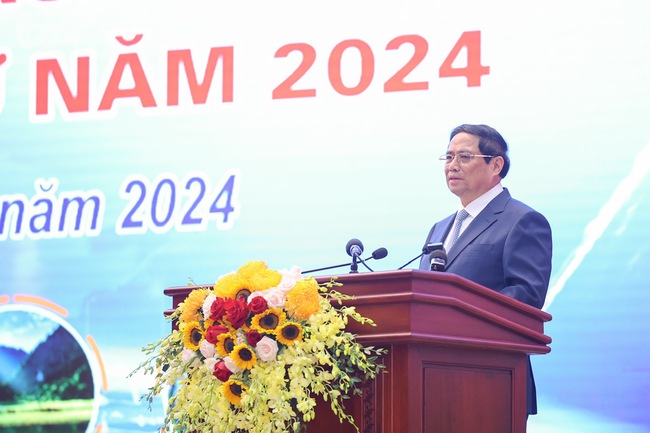 Thủ tướng Phạm Minh Chính dự Hội nghị công bố Quy hoạch và Xúc tiến đầu tư tỉnh Lạng Sơn- Ảnh 2.