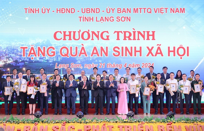 Thủ tướng Phạm Minh Chính dự Hội nghị công bố Quy hoạch và Xúc tiến đầu tư tỉnh Lạng Sơn- Ảnh 4.