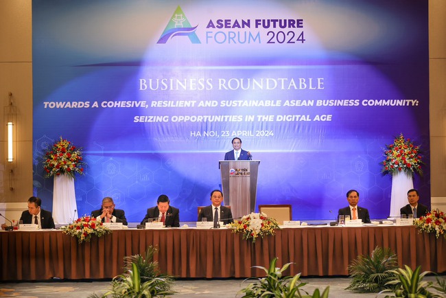 Thủ tướng Việt Nam và Thủ tướng Lào chủ trì tọa đàm với doanh nghiệp ASEAN và các đối tác- Ảnh 3.