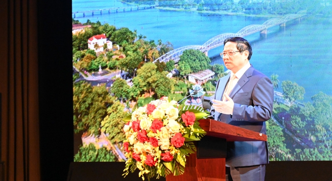 Thủ tướng Phạm Minh Chính dự Hội nghị công bố quy hoạch và xúc tiến đầu tư Thừa Thiên Huế- Ảnh 2.