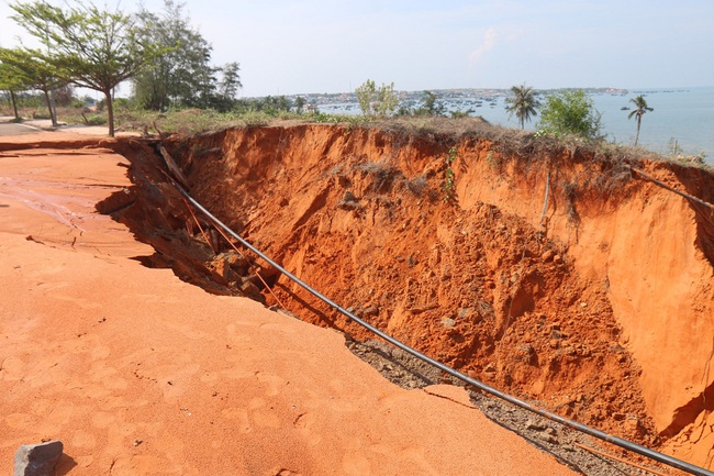Bình Thuận yêu cầu chủ đầu tư dự án Sentosa khắc phục hậu quả sạt lở cát- Ảnh 2.