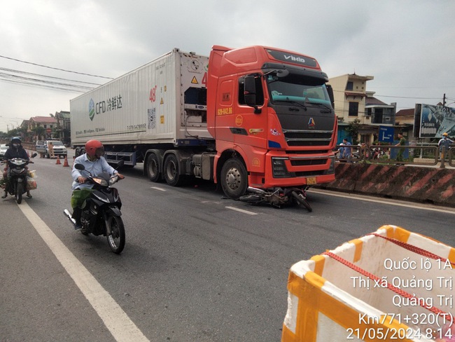 Tai nạn trên Quốc lộ 1A tăng, Quảng Trị tiếp tục đề nghị đưa xe trọng tải lớn trở lại cao tốc Cam Lộ-La Sơn- Ảnh 3.