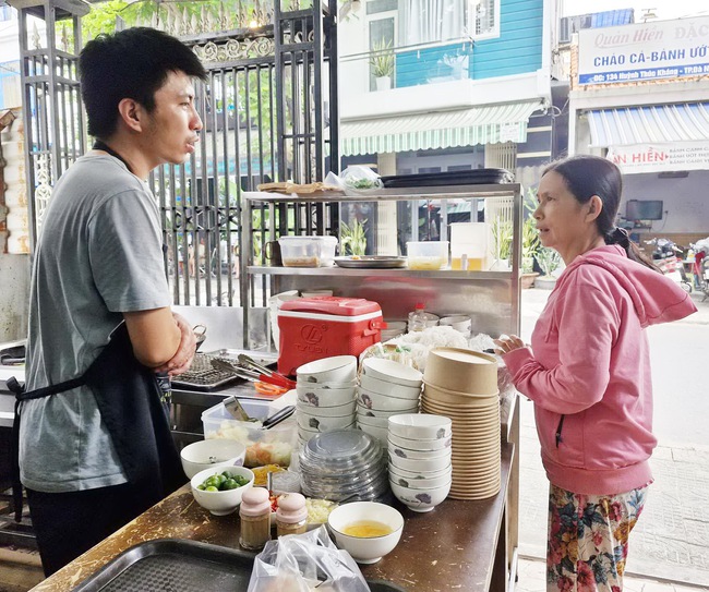 Giá cả hàng hóa tăng trước thực hiện lương mới- Ảnh 3.