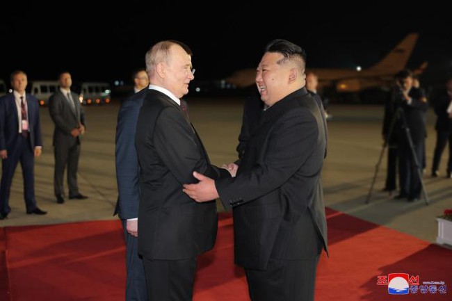 Tổng thống Nga thăm cấp Nhà nước Triều Tiên- Ảnh 1.