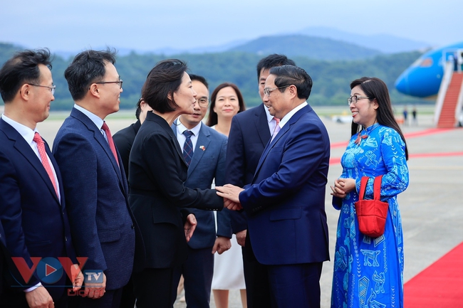 Lễ đón chính thức Thủ tướng Phạm Minh Chính và Phu nhân thăm Hàn Quốc- Ảnh 4.
