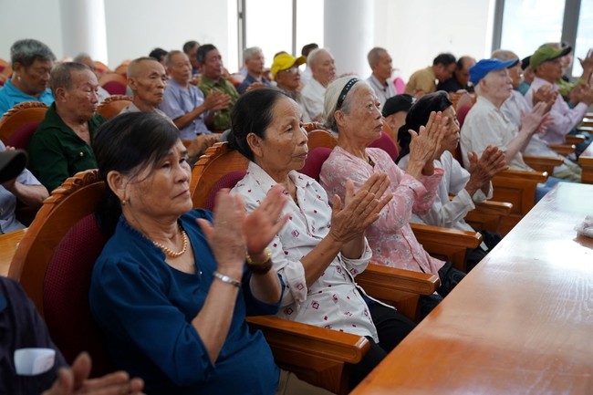 Phòng khám St. Paul tri ân liệt sỹ, người có công với cách mạng- Ảnh 5.