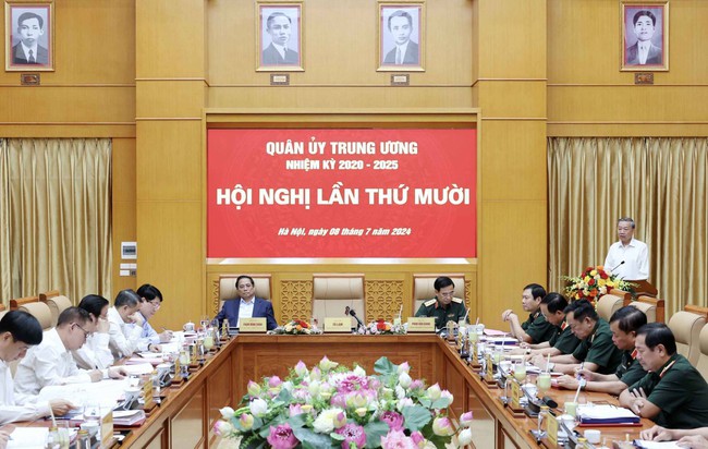 Chủ tịch nước Tô Lâm và Thủ tướng Phạm Minh Chính dự Hội nghị Quân ủy Trung ương- Ảnh 2.