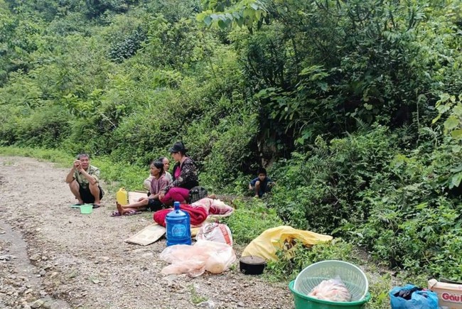 Cao Bằng: Hàng trăm hộ dân ở xã đặc biệt khó khăn bị cô lập do nước lũ- Ảnh 3.