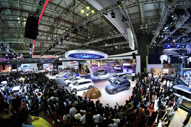 Vietnam Motor Show 2024: Triển lãm Ô tô phù hợp với thực tế thị trường- Ảnh 1.