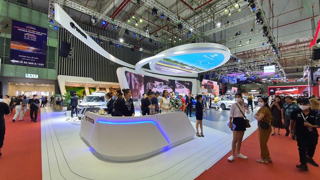 Vietnam Motor Show 2024: Triển lãm Ô tô phù hợp với thực tế thị trường- Ảnh 3.