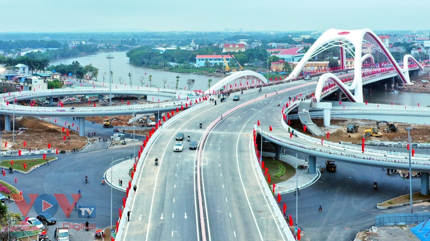 Cầu Rào - 'Cánh sóng vươn xa' của Hải Phòng thông xe sau 13 tháng thi công