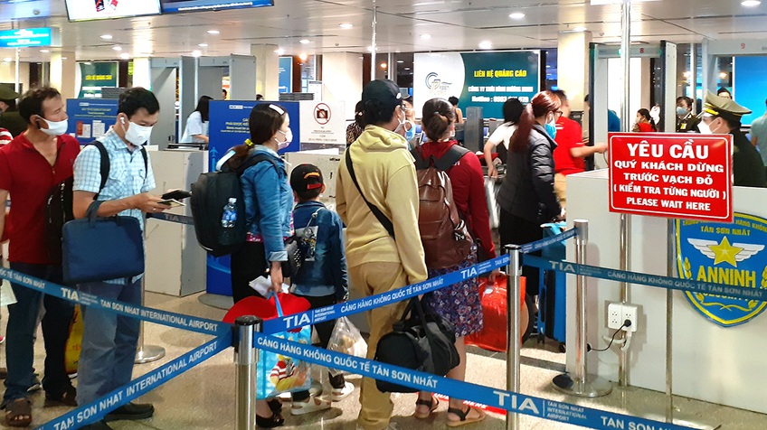 Sân bay Tân Sơn Nhất đưa ra nhiều lưu ý đối với hành khách đi lại dịp cao điểm Tết Nguyên đán