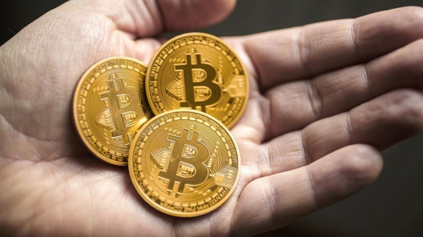 Giá Bitcoin hôm nay 4/7: Chưa thể bứt phá, Bitcoin xoay quanh 19.000 USD