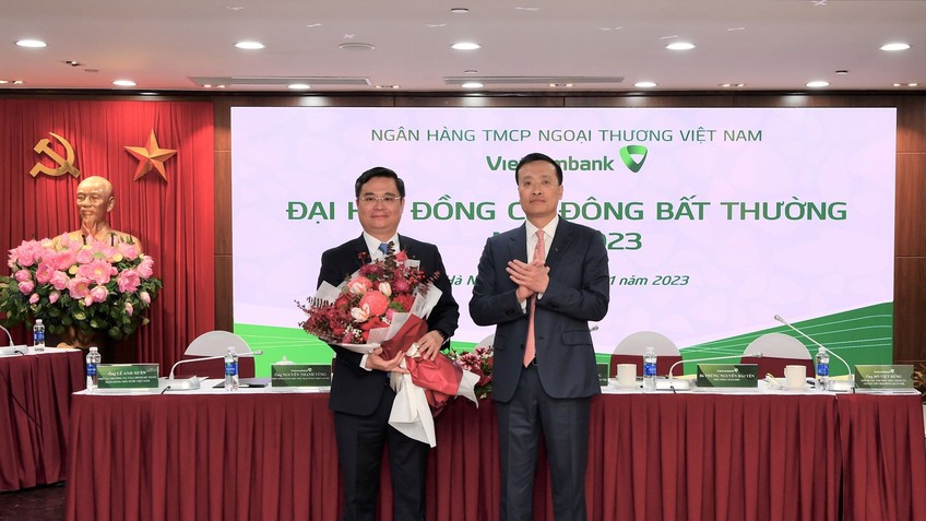 Đại hội đồng cổ đông bất thường năm 2023 của Vietcombank đã bầu bổ sung 1 Thành viên HĐQT và thông qua kế hoạch tăng vốn