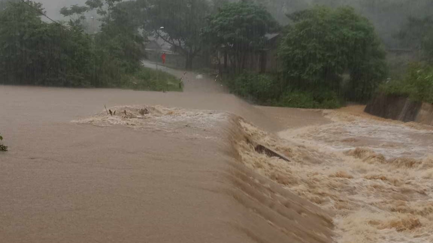 Thủ tướng yêu cầu các địa phương khẩn trương ứng phó, khắc phục hậu quả mưa lũ