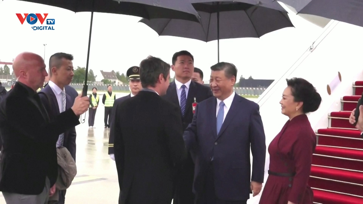 Chủ tịch Trung Quốc Tập Cận Bình bắt đầu công du châu Âu