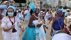 Brazil: Lễ cúng nữ thần biển hàng năm